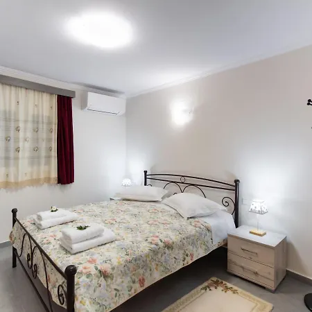 Holiday home Fragiato *